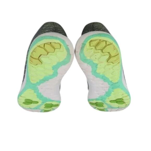 Nike Shoes Womens 7 Athletic Sneakers Trainers Fury Active Running Sport Comfort - Picture 15 of 15